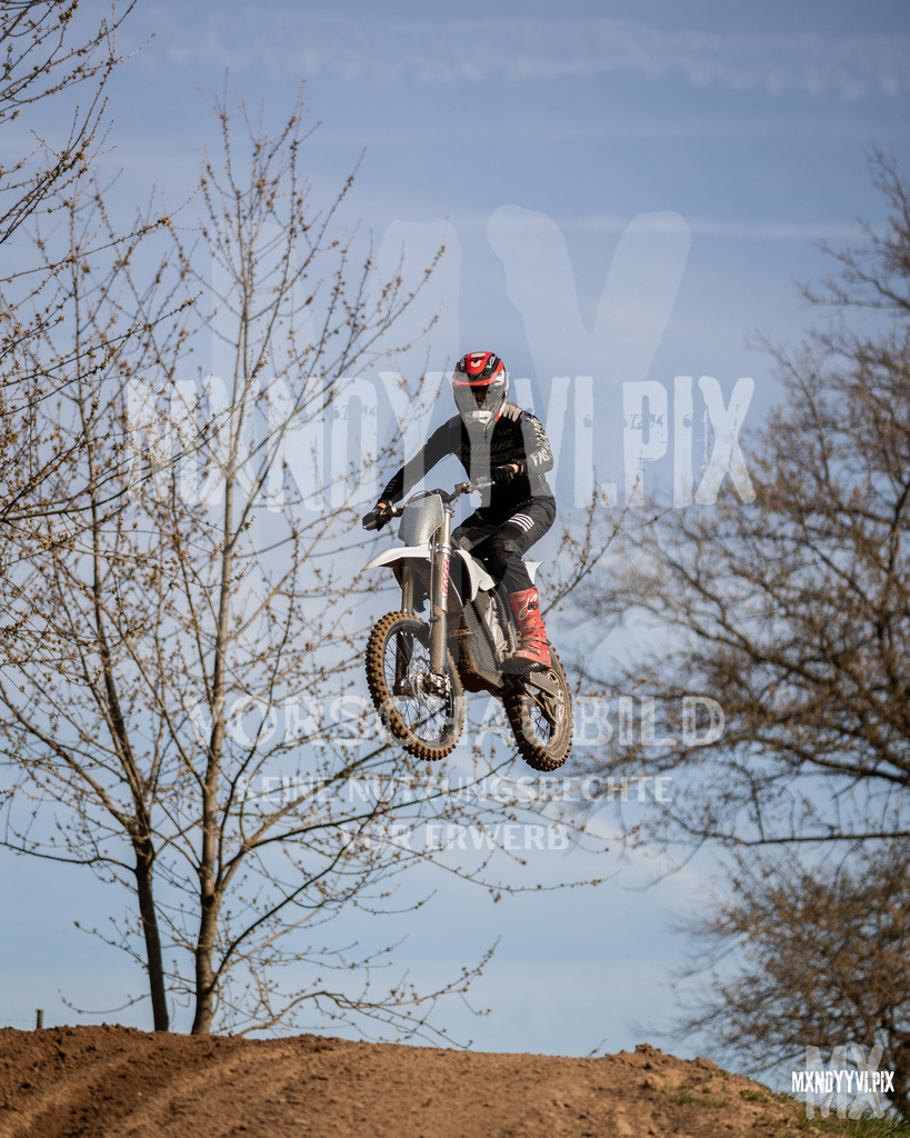 866A2218 | mxndyyvipix