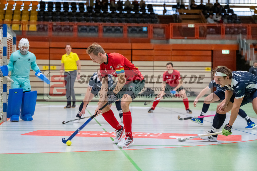 HK_20241207_109667 | 1. Bundesliga Halle Herren Crefelder HTC - Blau Weiss Köln am 7.12.2024 CHTC Glockenspitz Halle , Krefeld , Niklas Wellen ( Crefelder HTC 10 )