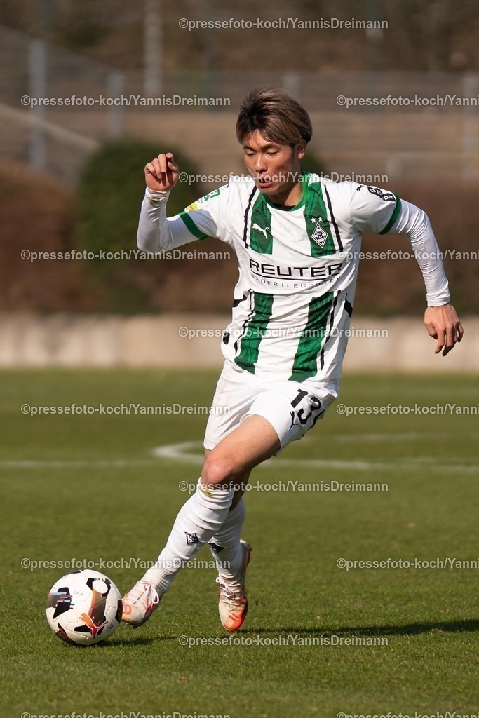 xYDR15032501045 | 15.03.2025, xydrx, Fußball, Borussia Mönchengladbach II (U23) - 1.FC Bocholt, Regionalliga West, Grenzlandstadion: Shio Fukuda (Borussia Moenchengladbach II #13)