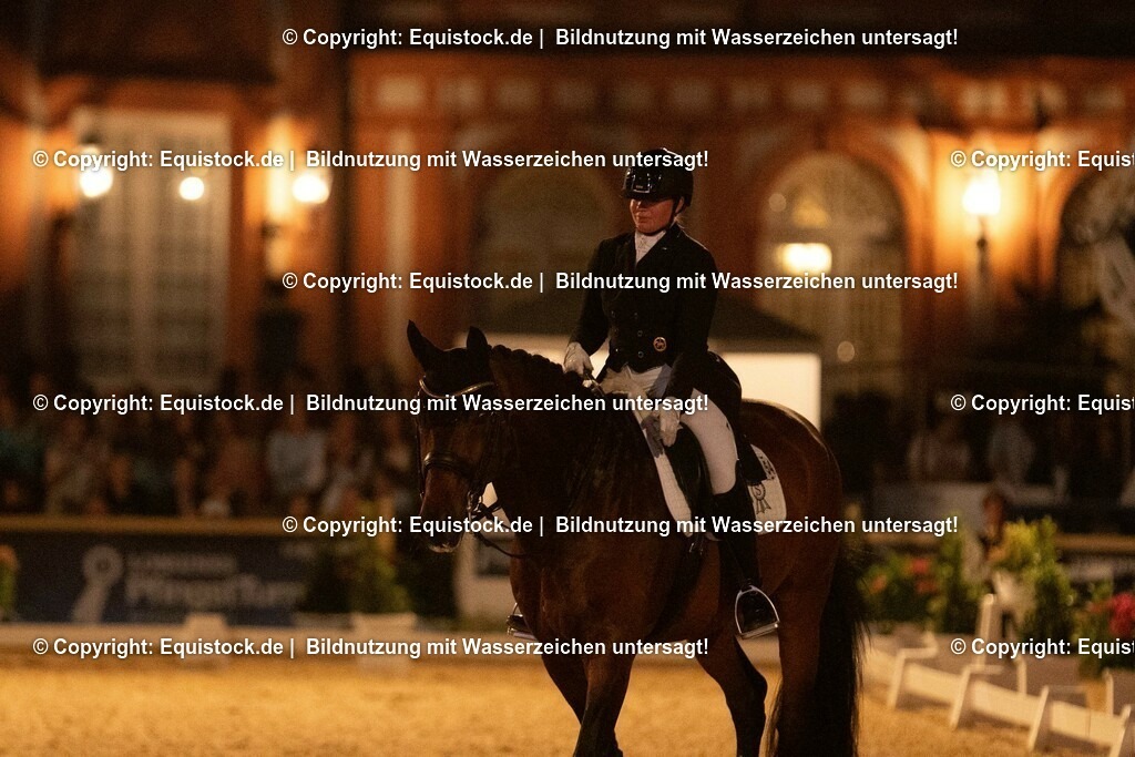 20230528_Flutlicht-Kür_0303 | equistock