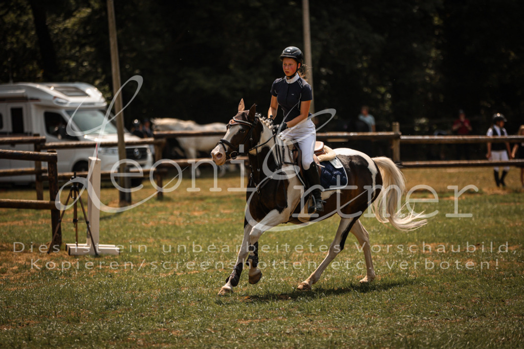 15.SaStE00448 | Leoni Ertmer Photography - Realisiert mit Pictrs.com