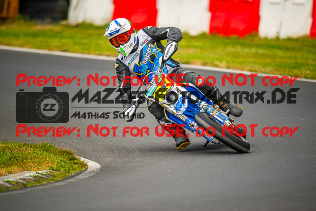 MaZZes_FotoMatrix_230702_8586 | S2