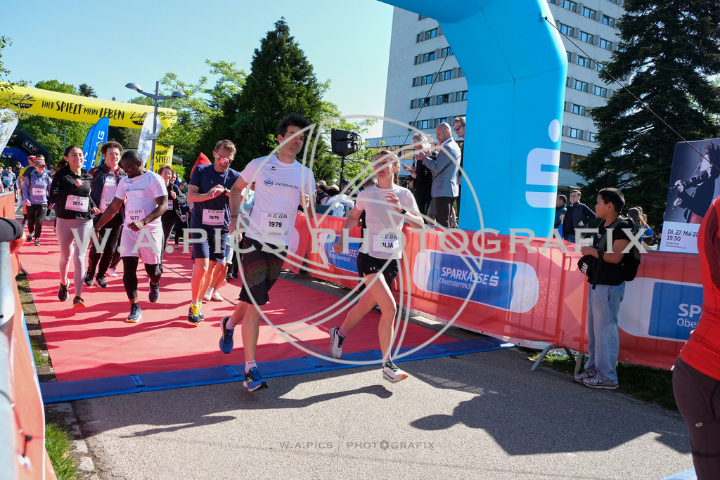 ..... | LINZ,AUSTRIA,27.April 24, Int. 3 Brückenlauf Linz  , Image shows: Photo: WAPICS / Michael ring