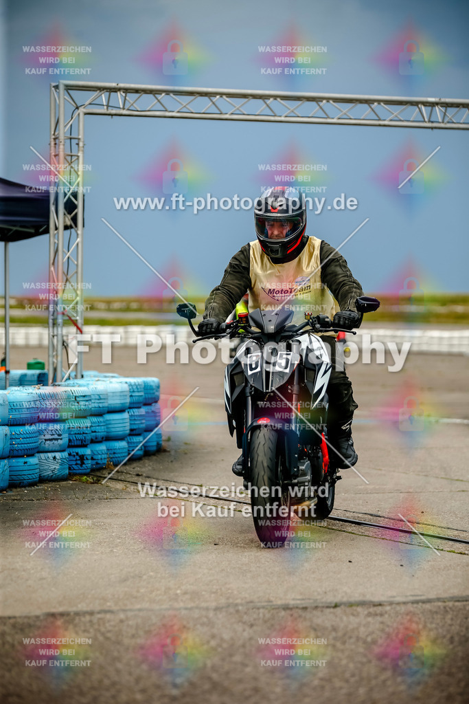 Chambley Juli-1310 | Hier findet Ihr Bilder von Touristenfahrten auf der Nürburgring Nordschleife oder von anderen Veranstaltungen die ich besucht habe. Viel Spass beim Durch Schauen 