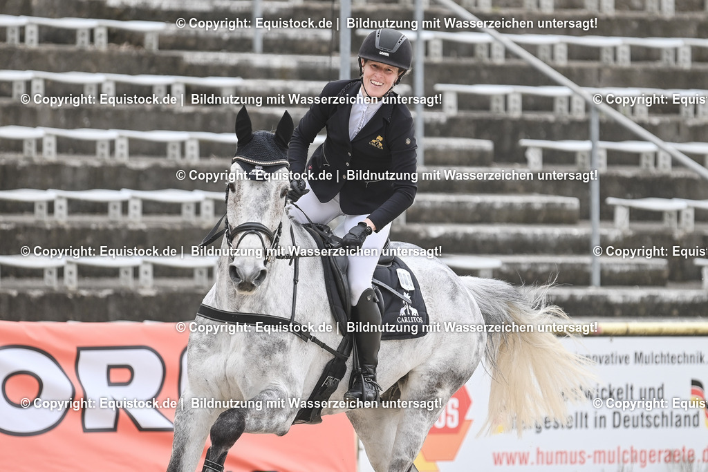 20230514_CCI4_Springen_0373 | equistock