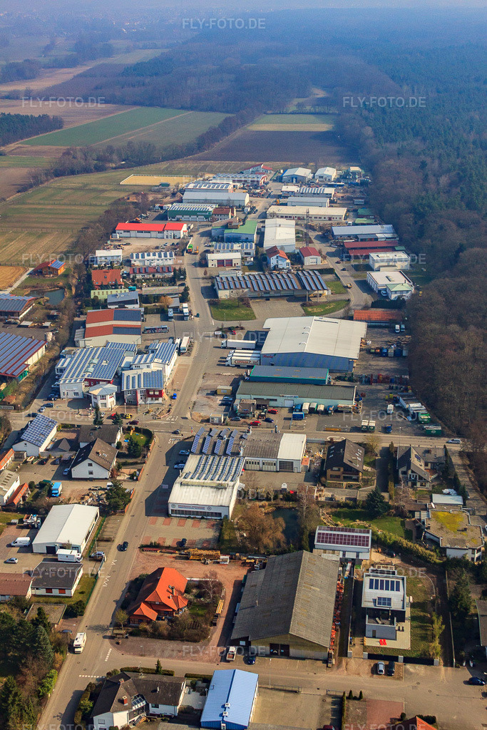 Luftbild: Gewerbegebiet Am Gäxwald von Westen in Herxheim bei Landau im Bundesland Rheinland-Pfalz in Deutschland. Foto: IMG_37632.jpg vom 05.03.2011 durch Werner Riehm/FLY-FOTO.de
