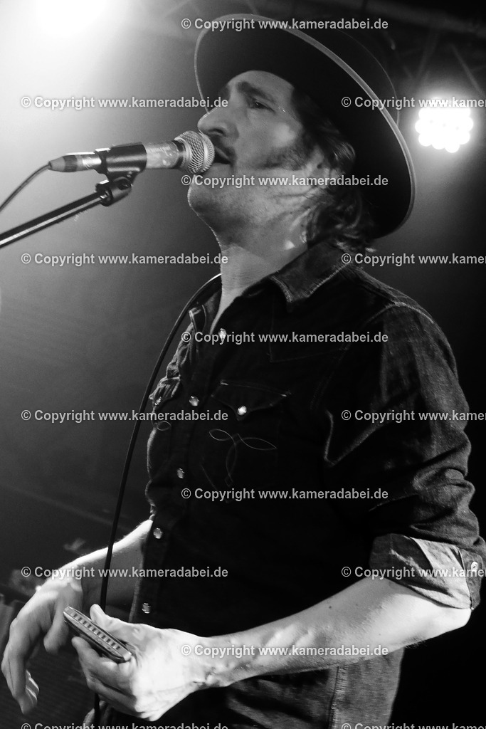Konzert : Black Bottle Riot am 14.11.2025 im Rare Guitar in Münster | Konzert : Black Bottle Riot am 14.11.2025 im Rare Guitar in Münster - Realisiert mit Pictrs.com