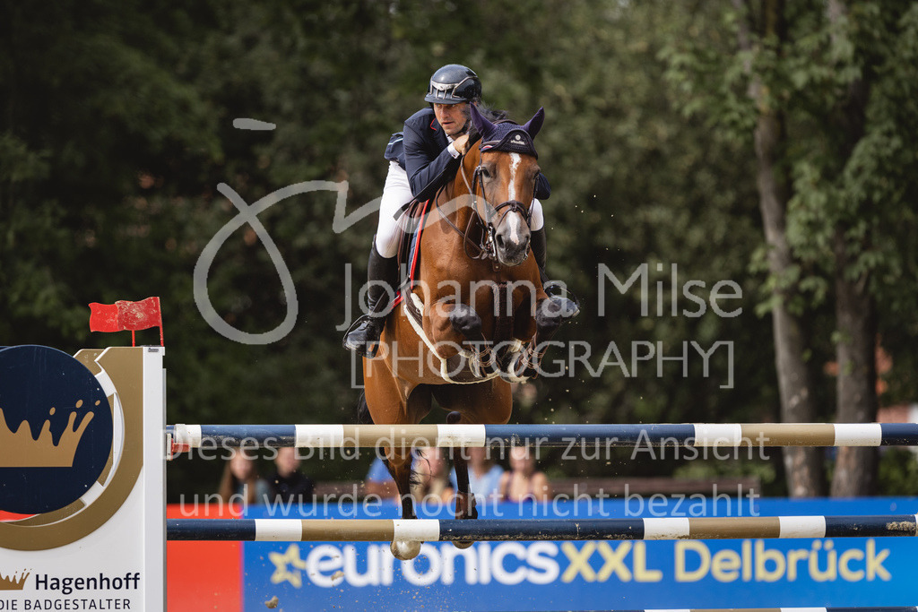 230827_Delbrueck_GrosserPreis-517 | Deine schönsten Turniermomente als professionelle Fotos! Entdecke hochwertige Pferdesport-Fotografie im Online-Shop. Jetzt Fotos finden & bestellen!