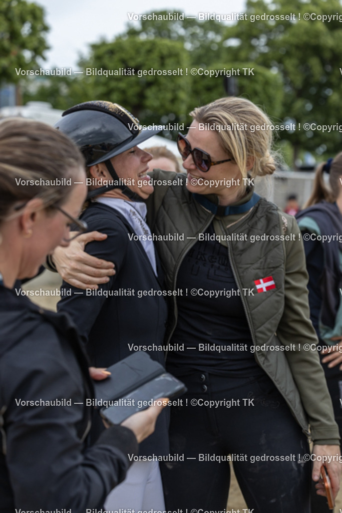 _D5A5559 | Emotionale Pferde- & People-Fotografie rund um Heidelberg, Leimen & Umgebung. Natürliche Fotos von Pferd, Mensch & Familie. Jetzt Termin sichern!