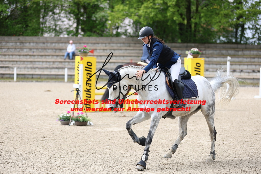 A40A1330 | lmwpictures - Realisiert mit Pictrs.com