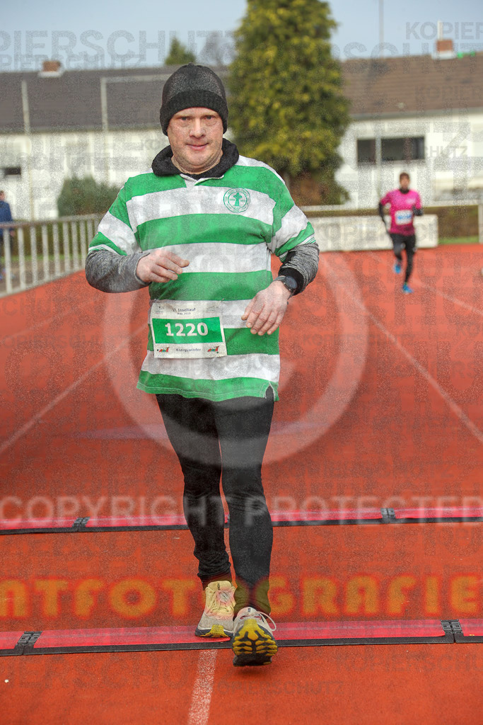 230129_1124_EX1_4870 | Sportfotografie im Rhein-Sieg Kreis, Köln, Bonn, NRW, Rheinland Pfalz, Hessen, etc. Unser Tätigkeitsfeld umfasst den Laufsport vom Volkslauf über den Marathon, Duathlon, Triathon bis zum Ultralauf wie Kölnpfad Ultra oder Schindertrail.