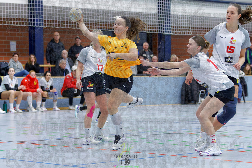 Frauen Oberliga Mitte (HHV); HSG Eibelshausen/Ewersbach - HSG Wettenberg II | Frauen Oberliga Mitte (HHV); HSG Eibelshausen/Ewersbach - HSG Wettenberg II am 13.12.2025 in Steinbrücken (Sporthalle am Hammerweiher)Photo © 2025 - Jörg Heinrich - Realisiert mit Pictrs.com