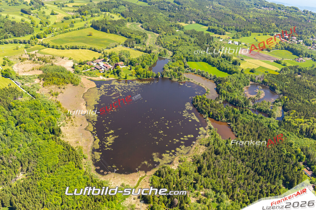 Aktuelles Luftbild von deixlfurtersee Tutzing - Die Luftaufnahme wurde 2021 mittels UL-Flugzeug erstellt ( keine Drohne ) - hochauflösende Kamera-Systeme von  Canon -Beste Qualität - Für grossformatige Ausdrucke geeignet. Die Geschenkidee !