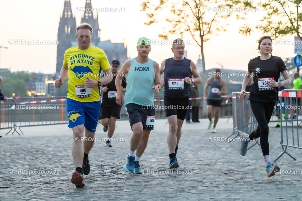 21. ASV Nachtlauf ; Köln, 08.05.24 | Impressionen vom 21. ASV Nachtlauf  am 08.05.24 in Köln (Deutschland). Foto: BEAUTIFUL SPORTS/Ulrich Faßbender