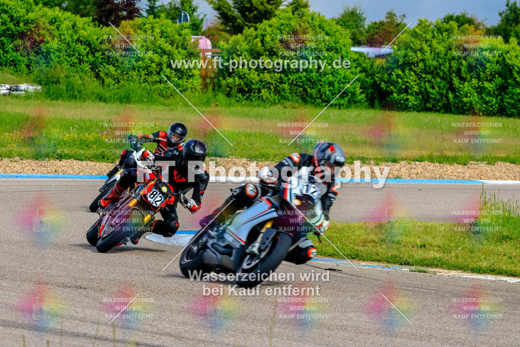 MotoTeam-8618 | Hier findet Ihr Bilder von Touristenfahrten auf der Nürburgring Nordschleife oder von anderen Veranstaltungen die ich besucht habe. Viel Spass beim Durch Schauen 