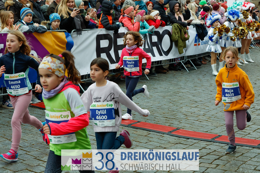 400m AOK Junior Cup | 3 Koenigslauf 2024 400m AOK Junior Cup - Realisiert mit Pictrs.com