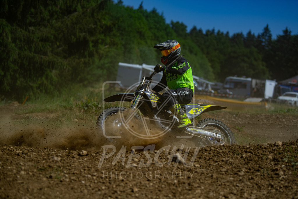 Se E+R (303) | Paeschuphoto Shop - Wer nicht sucht der auch nicht findet.Ob Motocrossbilder oder von einem besuchtem Spiel, Hauptsache Action. - Realisiert mit Pictrs.com