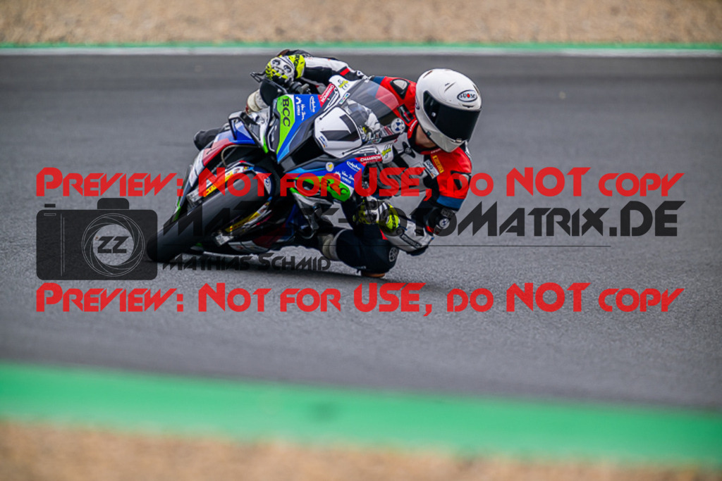 MaZZes_FotoMatrix_220520_5769 | Fotograf Mathias Schmid
Sportfotograf,
Eventfotograf,
Hochzeitsfotograf,
Portraitfotograf