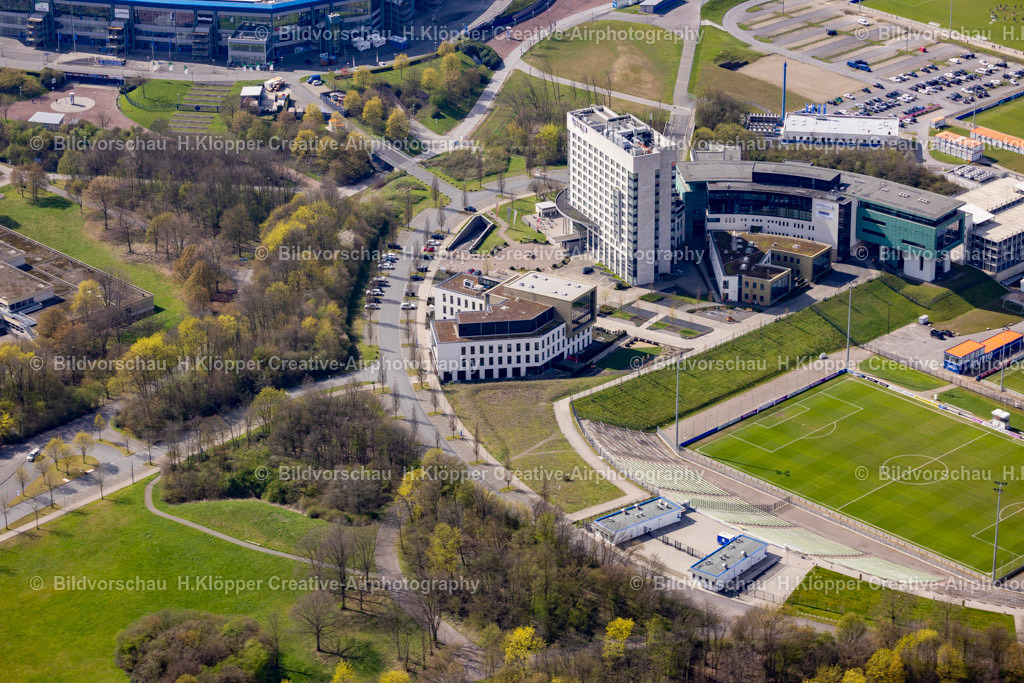 Luftbild Gelsenkirchen Veltins Arena _stays by friends -2563 | Luftbildfotografie und Luftbildfotograf Hermann Klöpper - Realisiert mit Pictrs.com