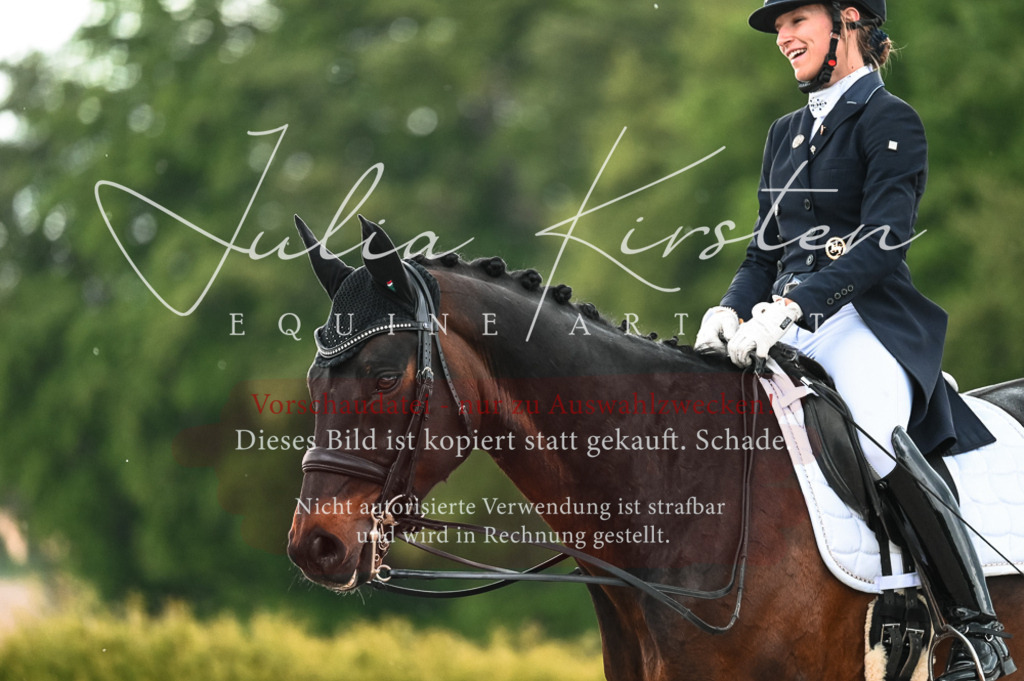 20230514_JK-Röhrsdorf-21-358 | Pferde- und Turnierfotografie in Westsachsen. Pferdeportraits, Auftragszeichnungen und intuitive Kunst.