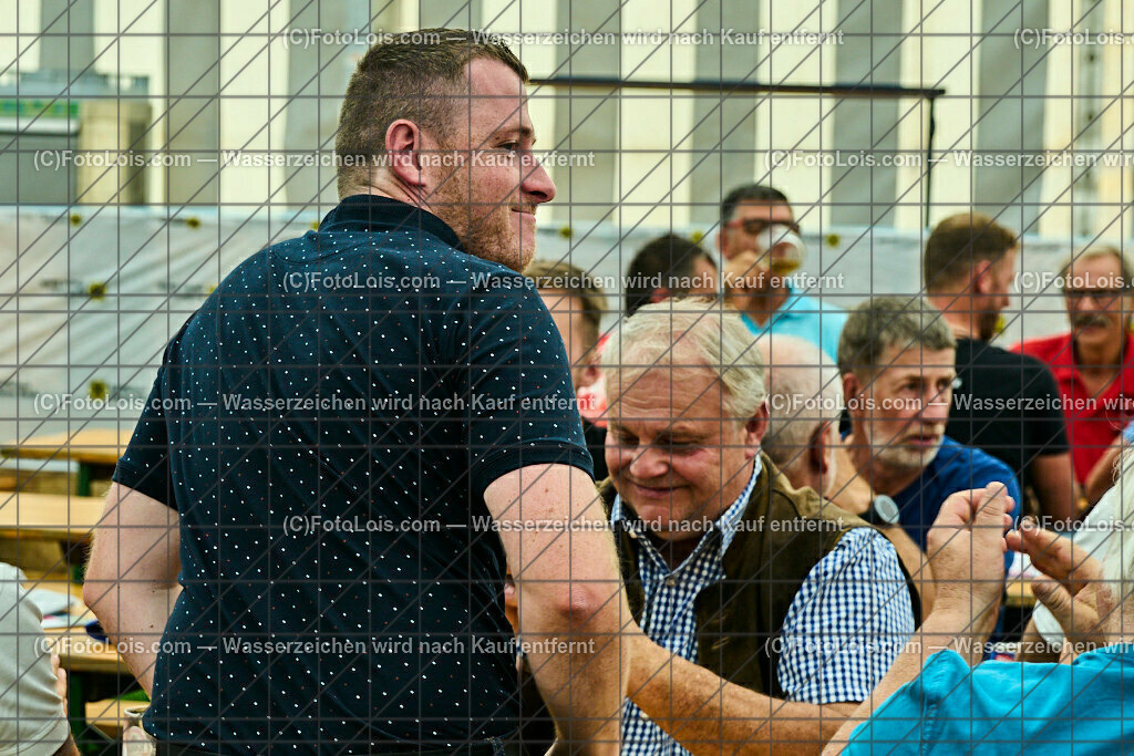 ALP7891_GRANITBEISSER_Siegerehrung_Ehrengast | (C)FotoLois.com, Alois Spandl, 28. GRANITBEISSER Mountainbike-Marathon in St. Georgen am Walde, Sa 3. Sept. 2022.