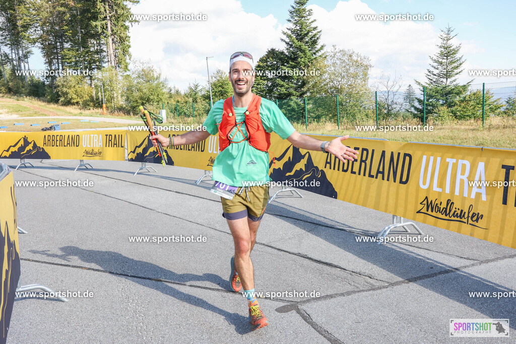 3Z7A6923 | Arberland Ultra Trail                                          #yourpictrs #sportshot_your_pictrs                @Sportshotphotography                                   Photo Credit: www.sportshot.de