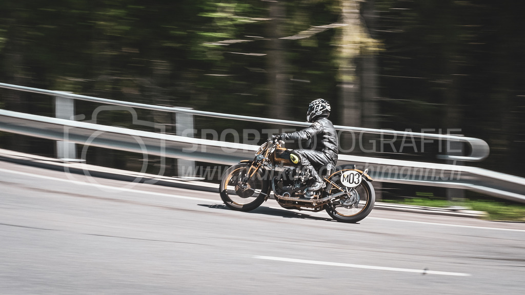 19. Arosa ClassicCar 2023 - 2. September 2023 | 19. Arosa ClassicCar 2023
Arosa, Schweiz
Gartmann Stefan aus Flims mit der Startnummer 6 auf einer Motosacoche C35, Jahrgang 1930, in der Klasse Motorräder.
@arosaclassiccar, @arosa.official, #arosaclassiccar, #arosa, #76curves, #classiccar
Bild: Sportfotografie Markus Aeschimann | www.markus-aeschimann.ch - Realisiert mit Pictrs.com