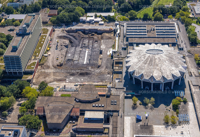 Bochum240816099 | RUB Ruhr-Universität Bochum, Audimax der Ruhr-Universität Bochum muschelförmiges Gebäude, Baustelle mit Ersatzneubau NA, Querenburg, Bochum, Ruhrgebiet, Nordrhein-Westfalen, Deutschland