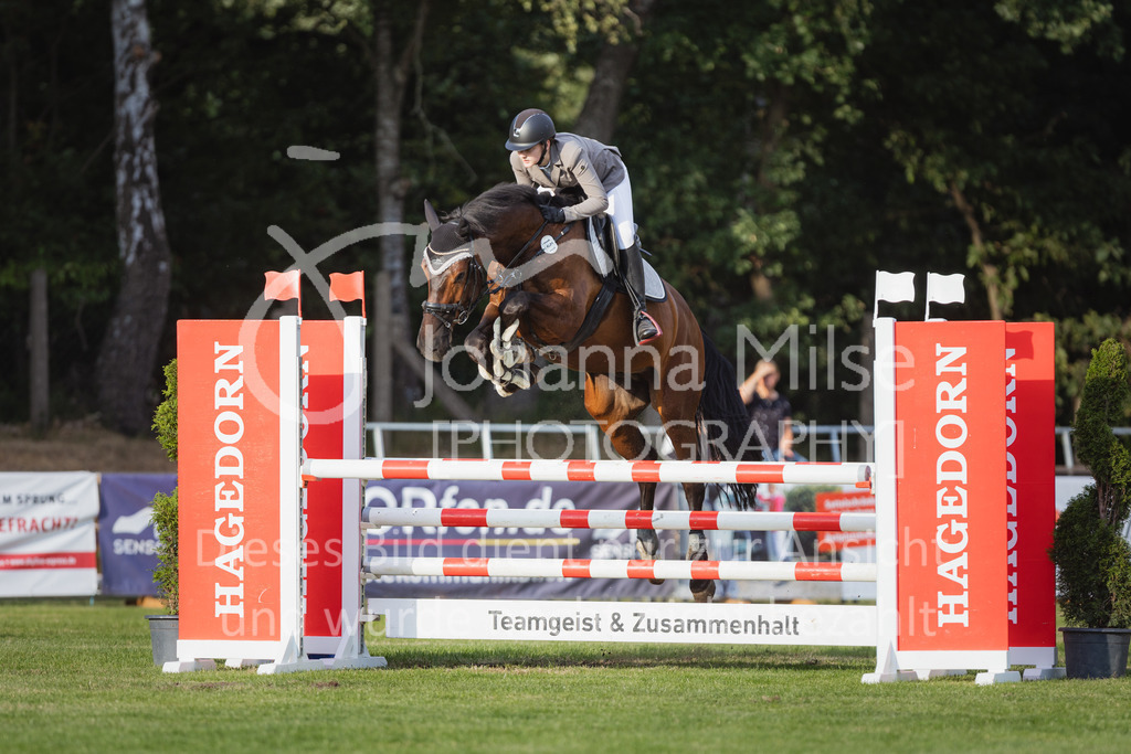 220714_LC_A2-Spr-918 | Deine schönsten Turniermomente als professionelle Fotos! Entdecke hochwertige Pferdesport-Fotografie im Online-Shop. Jetzt Fotos finden & bestellen!