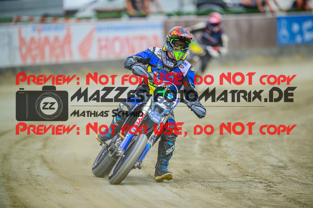 MaZZes_Fotomatrix_20250502_6007705_5523 | UE40