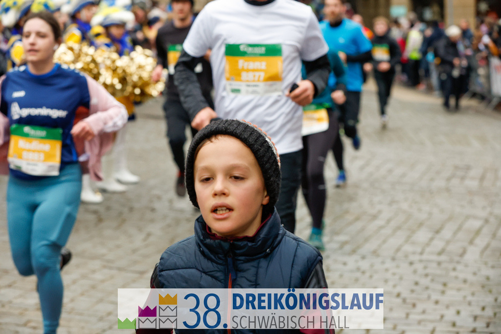 5km Roewisch Wohnbau Cup | 3 Koenigslauf 2024 5km Roewisch Wohnbau Cup - Realisiert mit Pictrs.com