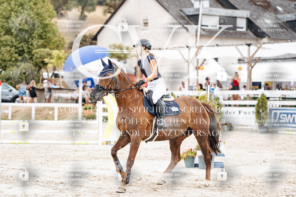 CK908547 | Turnierfotografie Pferdefotografie Trier Rheinland-Pfalz Pferdesport Reitsport Tierfotografie Sportfotografie Pferdevideo Pferdevideografie Equestrianvideography equestrianphotography  - Realisiert mit Pictrs.com
