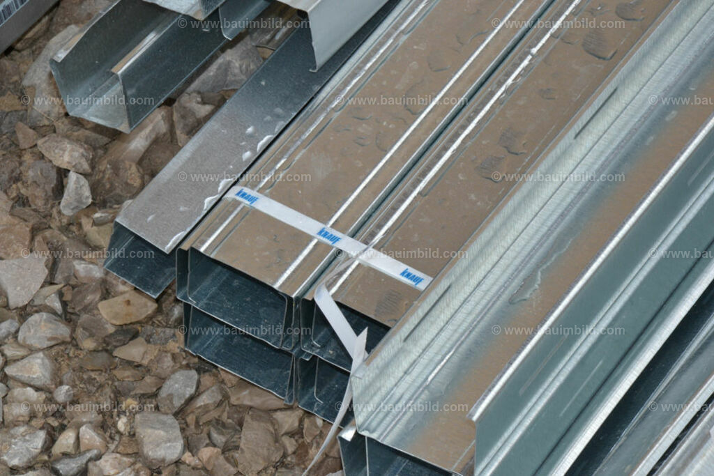 bib-lg18-putzarbeiten-0160 | Nach LV-Leistungsgruppen sortierte Detailfotos über den Bau eines Hauses. Alle Hausbau-Bilder direkt vom Urheber und Autor der Website Haus-Selber-Bauen.com