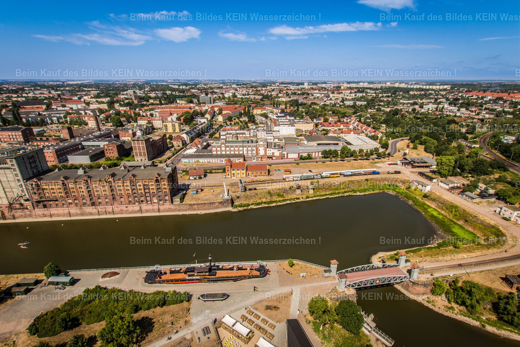 Wissenschaftshafen-3202 | Magdeburg Kettendampfer Gustav-Zeuner im Wissenschaftshafen &amp; kleine Hubbrücke am Cafe Treibgut - Realisiert mit Pictrs.com
