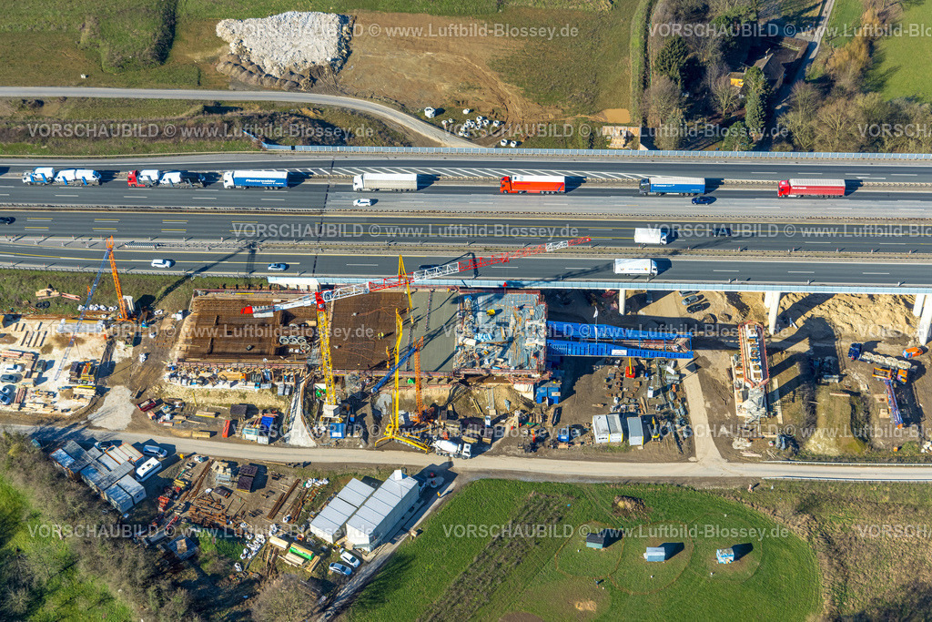 Unna230213466 | Luftbild, Baustelle mit Ersatzneubau Liedbachtalbrücke der Autobahn A1 nahe dem Kreuz Dortmund/Unna, LKW Stau, Massen, Unna, Ruhrgebiet, Nordrhein-Westfalen, Deutschland