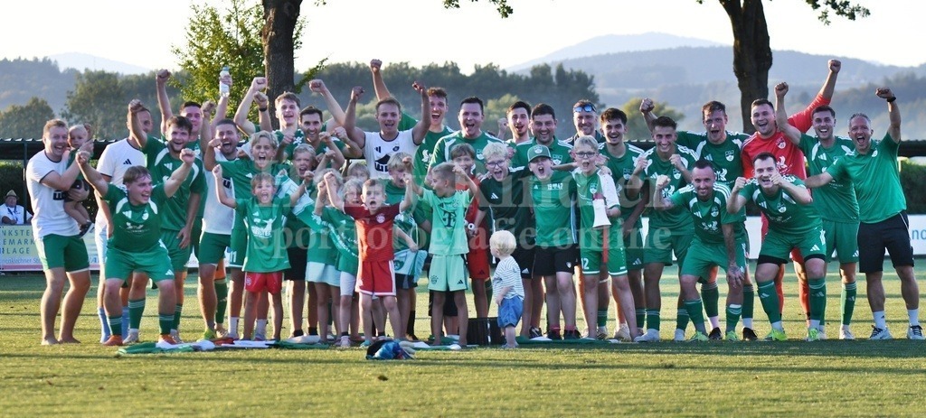 HR1_99 | Ha-Ri; Sportfotografie Ha-Ri; Sporfotografie Harry Rindler; Sport Deggendorf; Sportbilder Deggendorf; Sportfotos Deggendorf; Sportfotos Niederbayern; Sportbilder Niederbayern; Amateursport Niederbayern; Bayern;  - Realisiert mit Pictrs.com