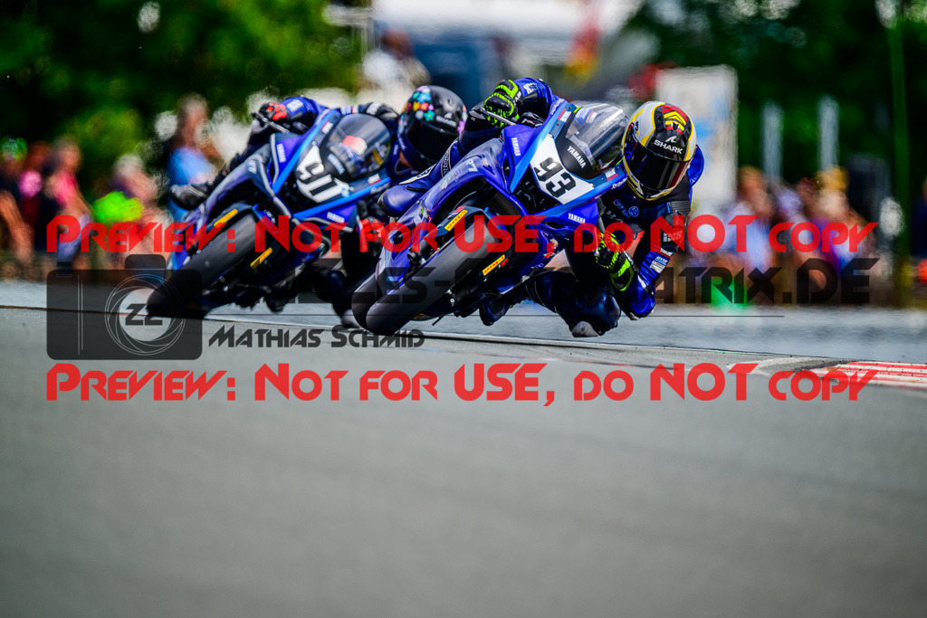 MaZZes_FotoMatrix_240727_6007705_0800 | R7