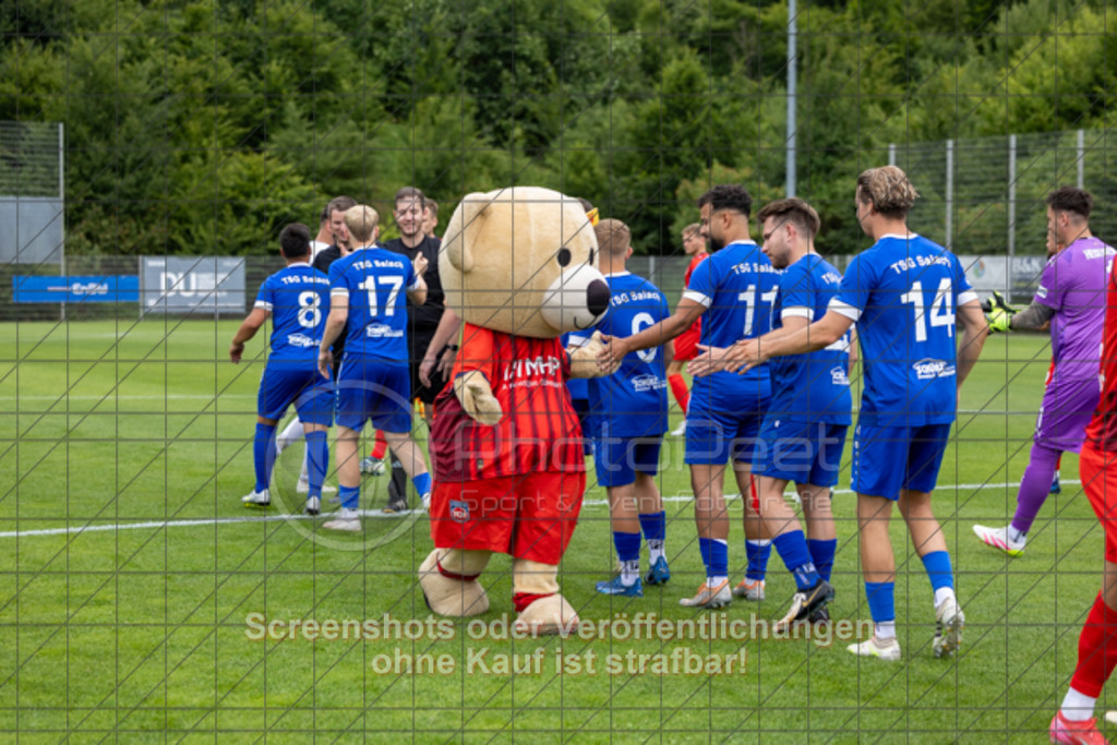 20250706_153303_0740 | #,TSG Salach (blau) vs. 1.FC Heidenheim (rot), Fußball, Freundschaftsspiel - WfV, Saison 2025/2026, Rasensportplatz, Staufenecker Str. 41, 73084 Salach, 06.07.2025 - 15:30 Uhr,Foto: PhotoPeet-Sportfotografie/Peter Harich