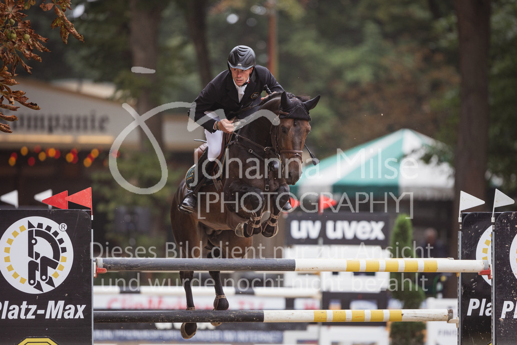 220911_OWLCh_MediumTour-200 | Deine schönsten Turniermomente als professionelle Fotos! Entdecke hochwertige Pferdesport-Fotografie im Online-Shop. Jetzt Fotos finden & bestellen!