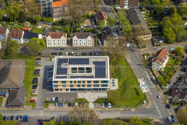 Herne230403593West | Luftbild, Heitkamp Unternehmensgruppe, Solardach, Wanne, Herne, Ruhrgebiet, Nordrhein-Westfalen, Deutschland