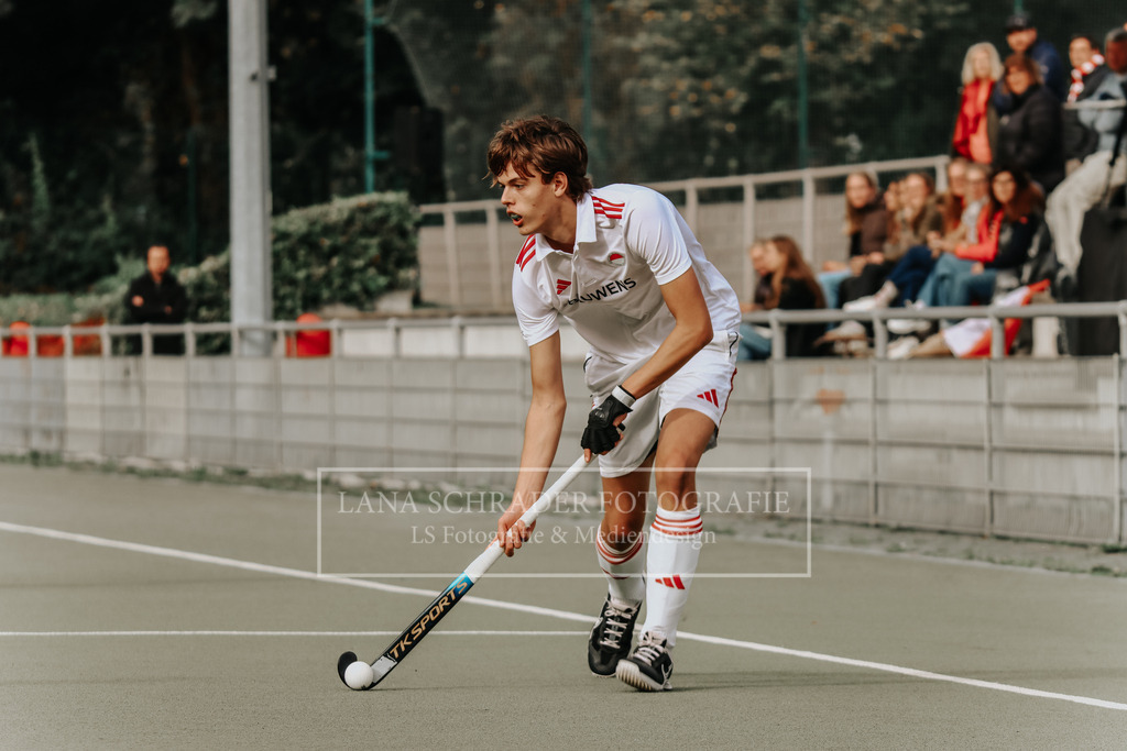 MU18_DM_ZWR_HF_RWK-KTHC_18.10.25_Köln (121 von 432) | lanaschraderfotografie - Realisiert mit Pictrs.com