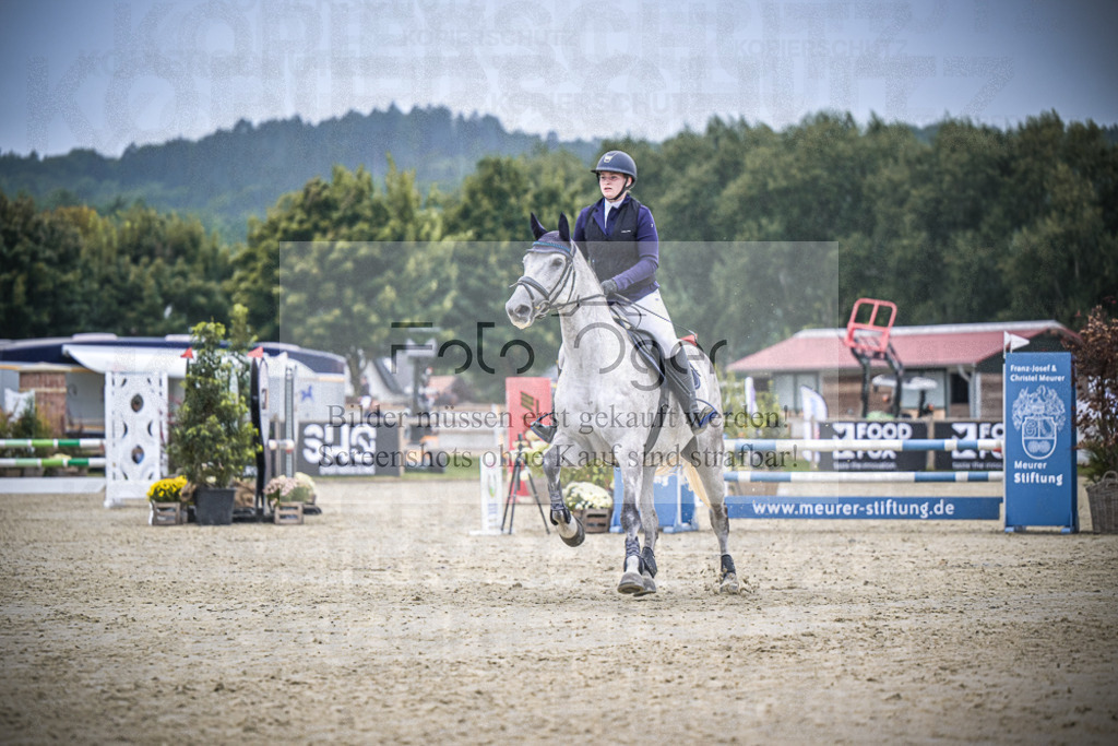 DOS_0195 | Entdecke hochwertige Reitturnierfotos von Foto Oger. Professionell, emotional und authentisch – jetzt Lieblingsmomente im Shop bestellen.Deutschlandweite Turnierfotografie. - Realisiert mit Pictrs.com