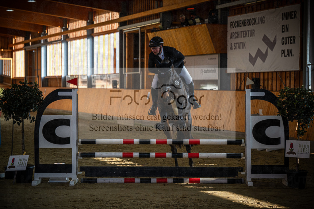 DOS_1377 | Entdecke hochwertige Reitturnierfotos von Foto Oger. Professionell, emotional und authentisch – jetzt Lieblingsmomente im Shop bestellen.Deutschlandweite Turnierfotografie. - Realisiert mit Pictrs.com