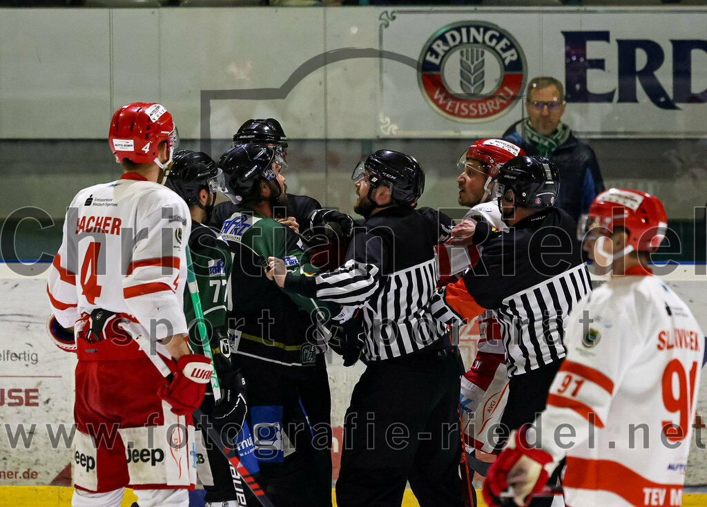 2023-03-14_062_TSV_Erding_gegen_TEV_Miesbach | Erding, Deutschland, 14.03.2023:
Eishockey, Bayernliga Playoffs 2022 / 2023, Halbfinale, TSV Erding gegen TEV Miesbach, Endergebnis: 5:3

Foto: Christian Riedel / fotografie-riedel.net