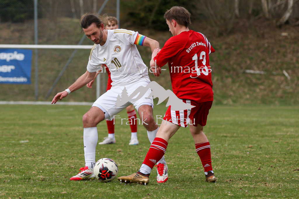 993T7939 | v.l. Korbinian Listl, #13, Timo Kapfenberger