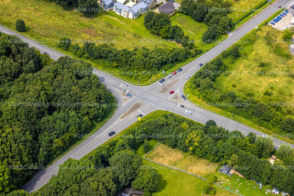 Werl240711787 | Luftbild, Straßenkreuzung mit Landesstraße L969 und Wickeder Straße, Ampelanlage, Werl, Soester Börde, Nordrhein-Westfalen, Deutschland