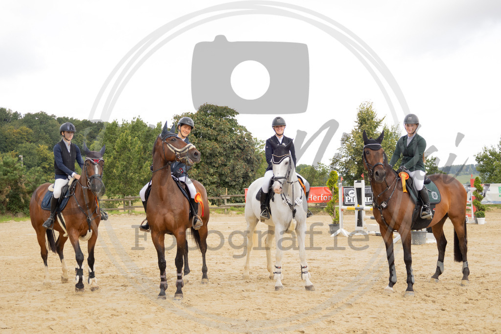 994A7884 | sabrinanicolaifotografie - Realisiert mit Pictrs.com