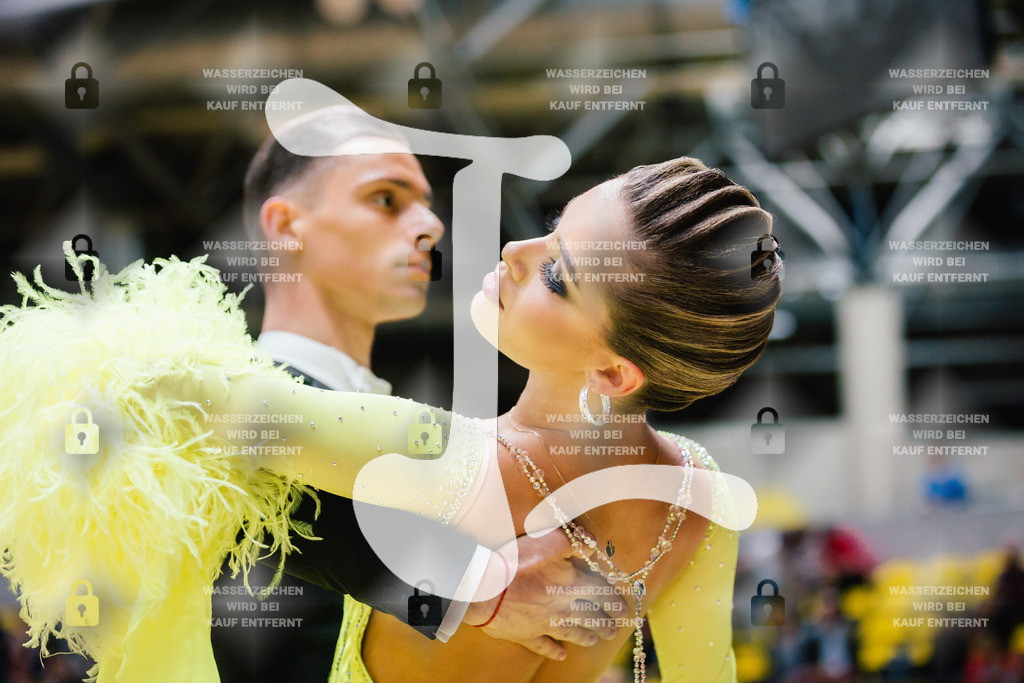 Hessen Tanzt WDSF International Open Standard 5th (86) Vladyslav Tsykhanovskyi _ Veronika Tsikhanovska (Schwarz-Weiß-Club Pforzheim)-2025-05-17-8507 | Webshop for digital downloads and prints of dance sport, event & show photographer Julian Link - Realisiert mit Pictrs.com