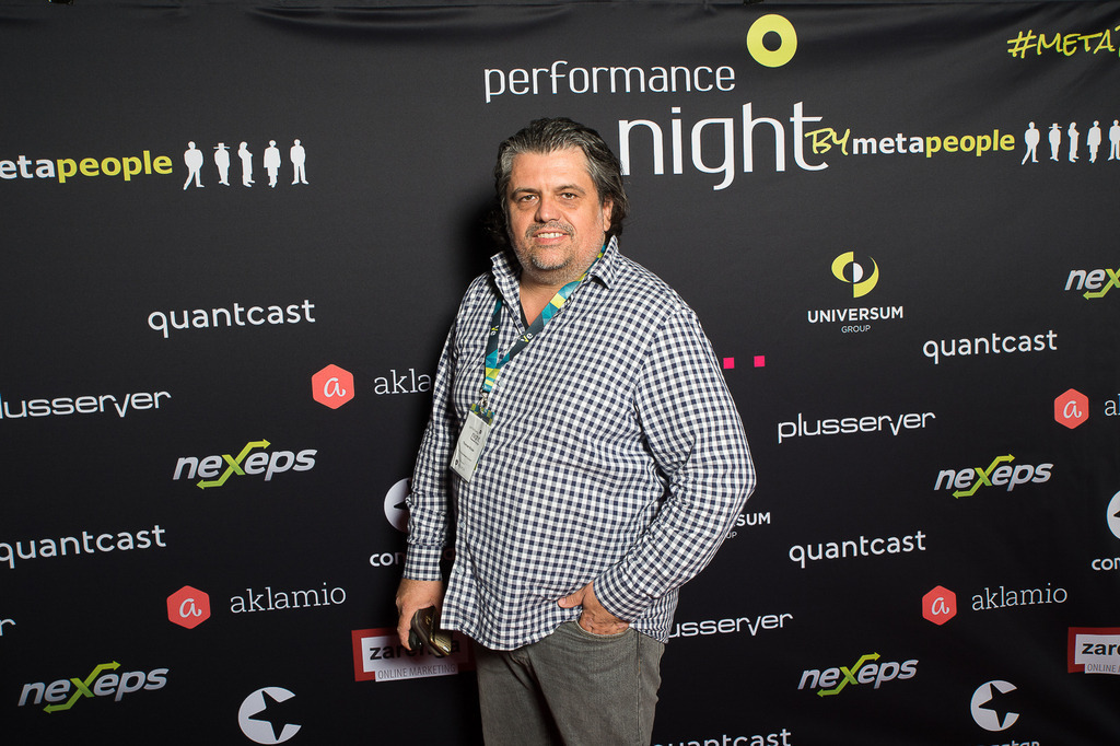 166metapn16 | Fotograf Köln - Realisiert mit Pictrs.com