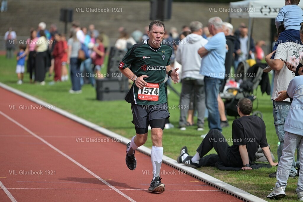 2026-08-23_Sparkassenlauf_10KM_KH_001120 | Die Fotografen - Realisiert mit Pictrs.com